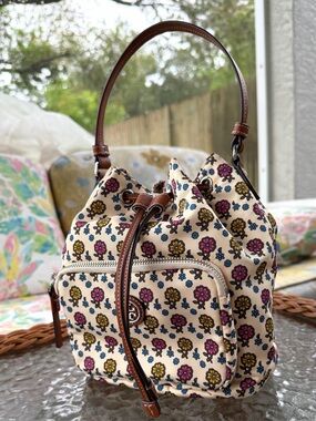 Tory Burch Virginia Floral Print Nylon Bucket Bag Ivory Daisy Crossbody